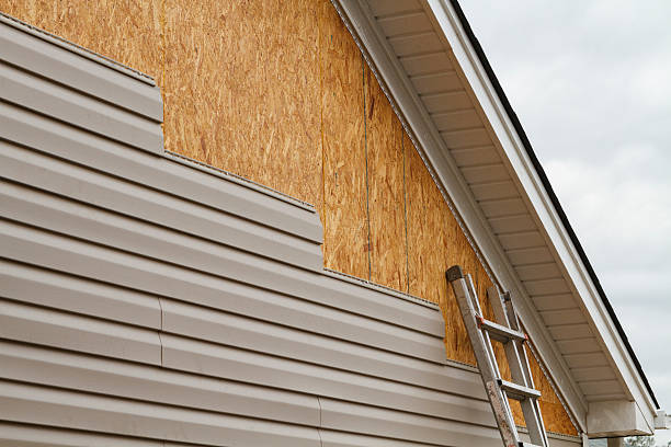 24/7 Emergency Siding Replacement experts in Manchester, PA